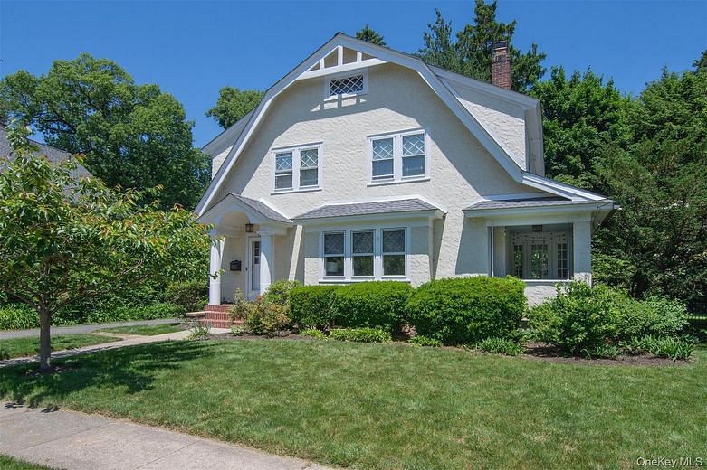 162 Ellison Avenue