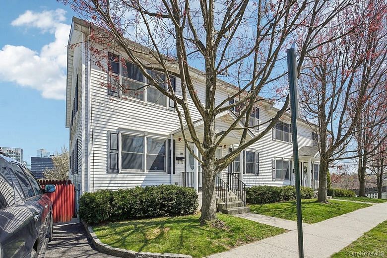 162 Harding Avenue