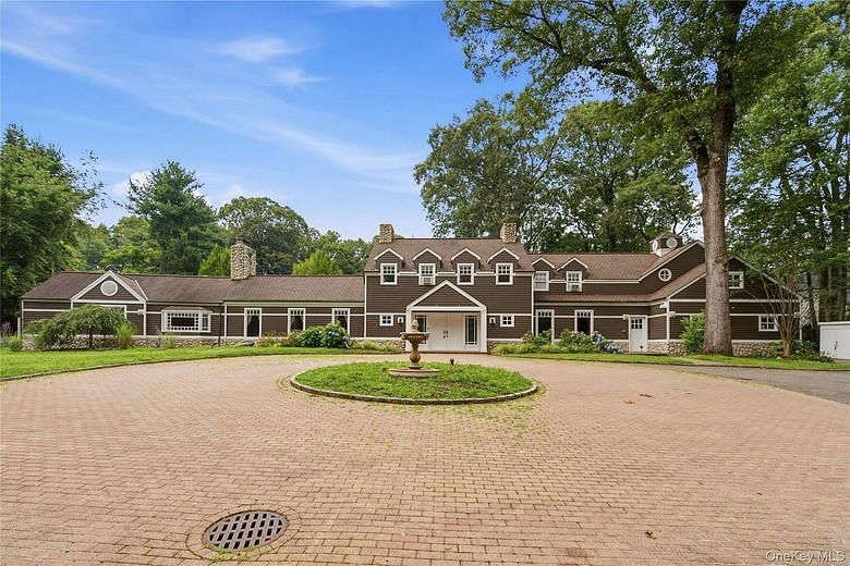 1620 Old Cedar Swamp Road
