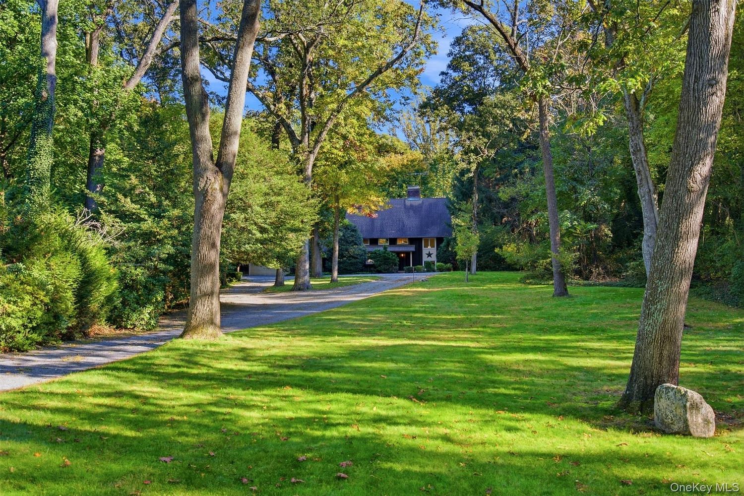 1620 Stewart Lane