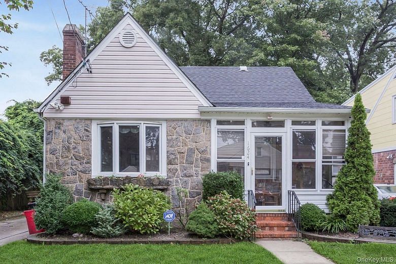 1624 Berkeley Avenue