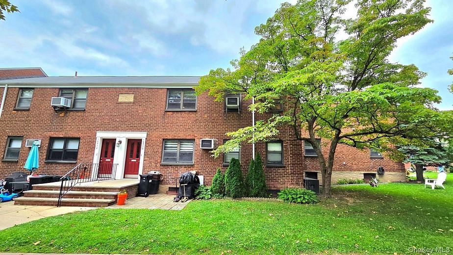 163-70 17th Avenue #Upper Leve