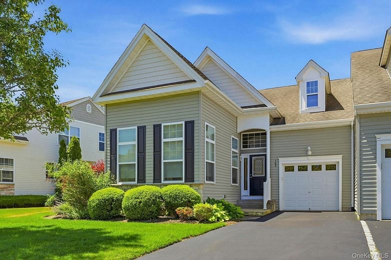 163 AUGUSTA Drive #163