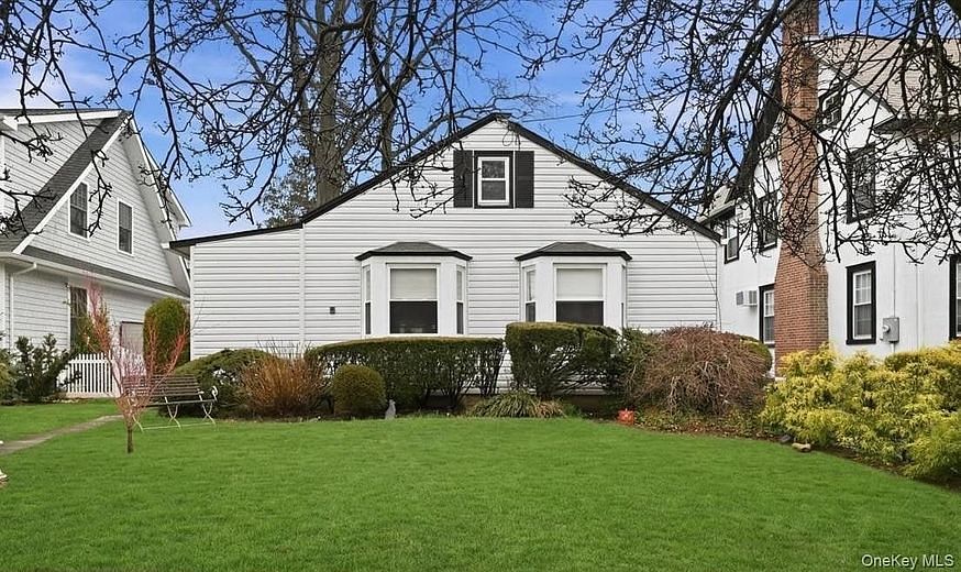 163 Elm Street