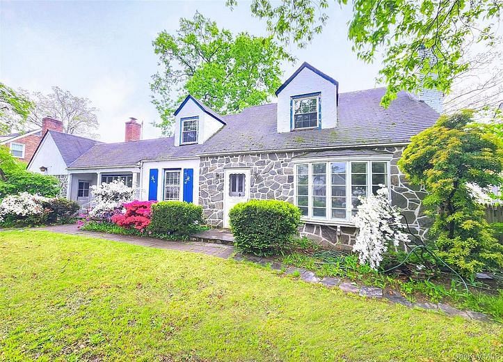 163 Scarcliffe Drive