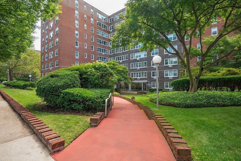 164-20 Highland Avenue #7T