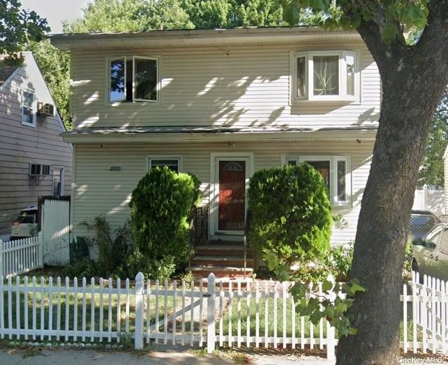 164-75 Underhill Avenue