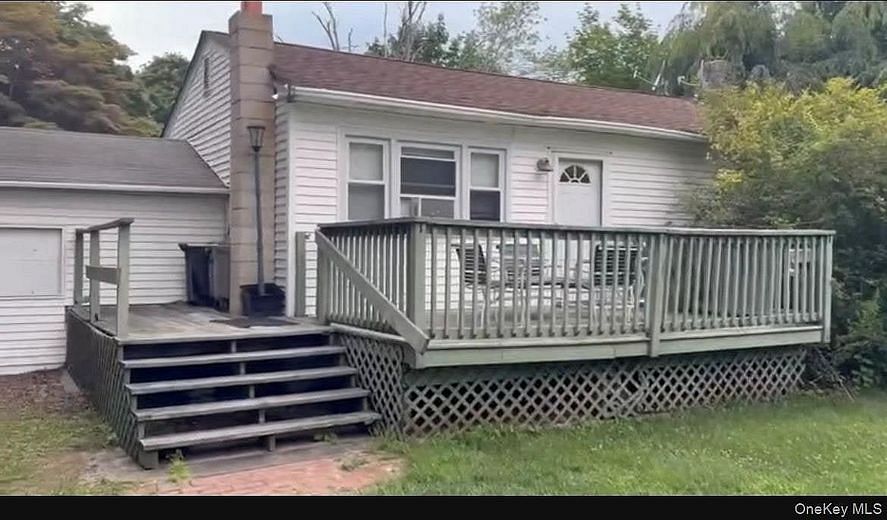 164 Bellport Avenue