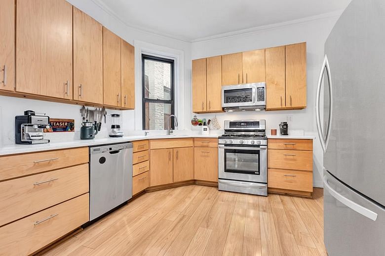 164 Prospect Park West #2L
