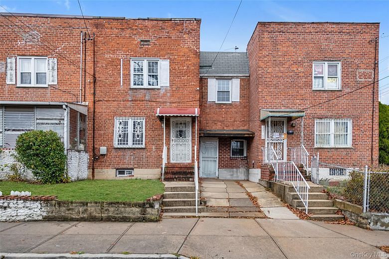 165-43 144th Terrace