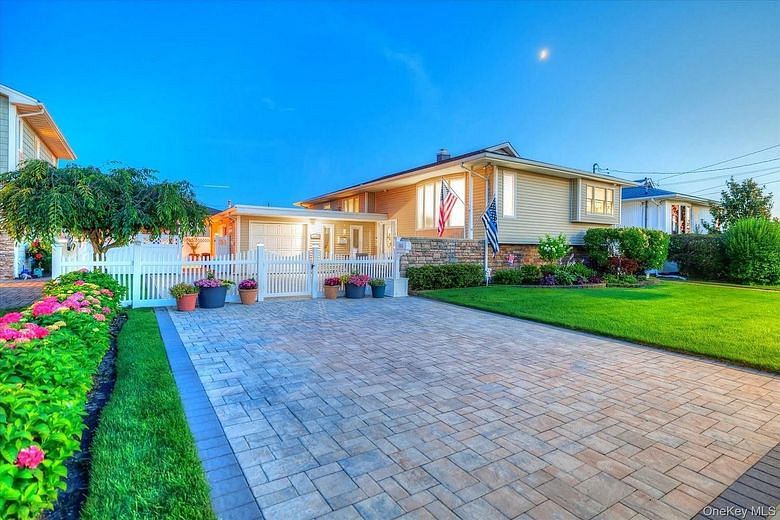 165 Elaine Drive