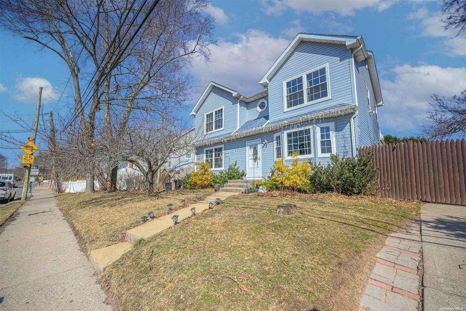 Image 1 of 20 for 165 Patchogue Road in Long Island, Holbrook, NY, 11741