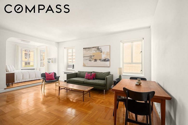 165 West 20th Street #3K
