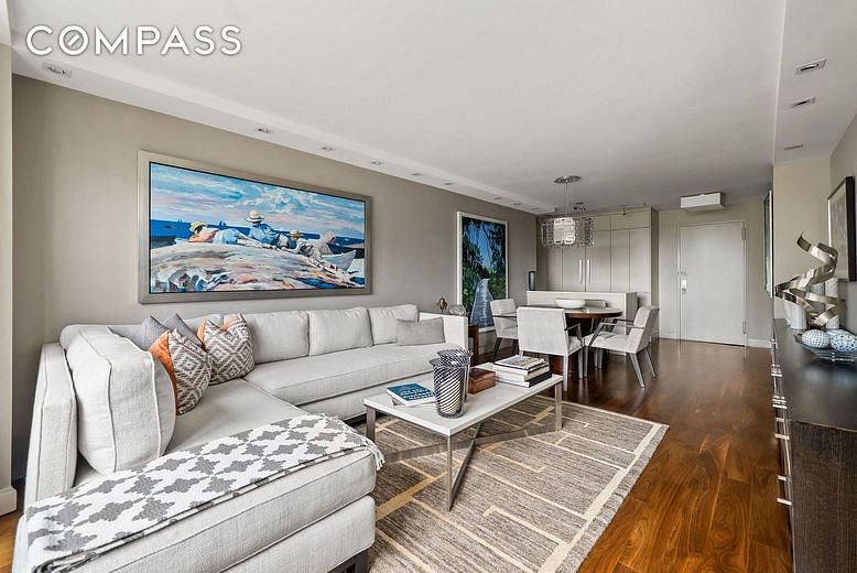 165 West 66th Street #18D