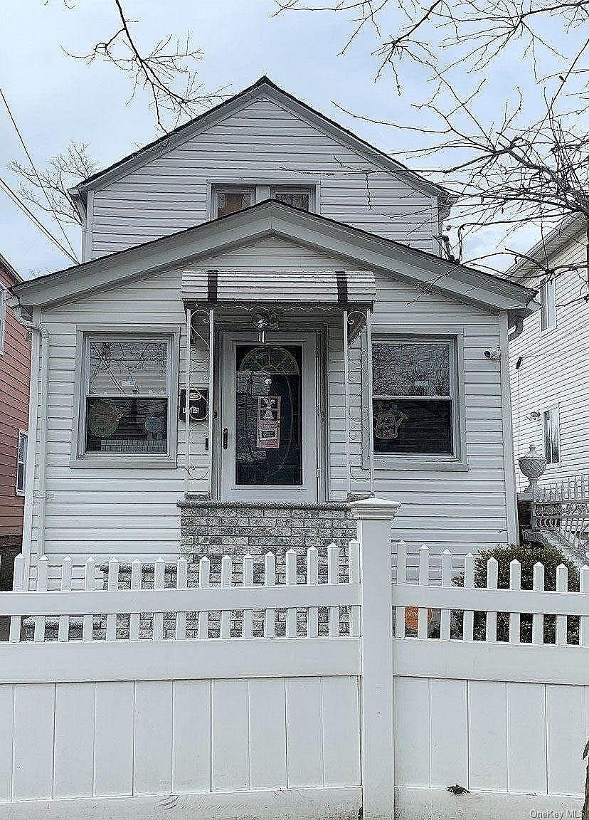 Image 1 of 6 for 166-05 144 Ave in Queens, Jamaica, NY, 11434