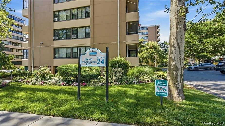 166-10 Powells Cove Boulevard #6C