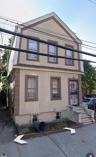 166-12 Douglas Avenue