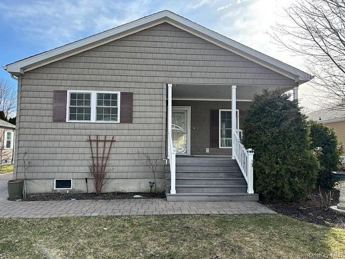 1661 Old Country Rd #539