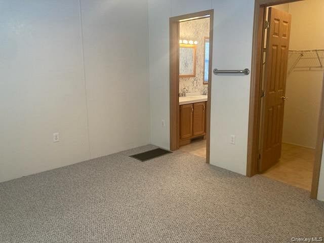 1661 Old Country Road #195