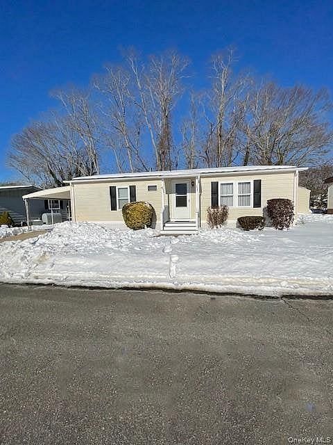 1661 Old Country Road #398