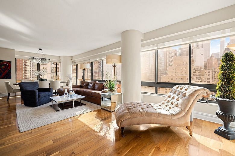 167 East 61st Street #12AB