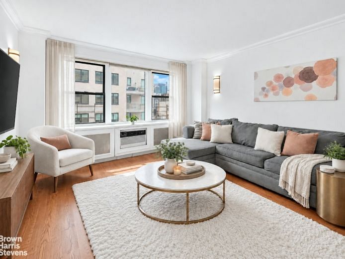 167 East 67th Street #12C