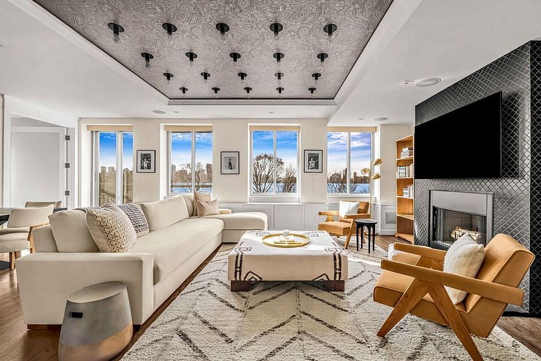 167 Perry Street #4NQ