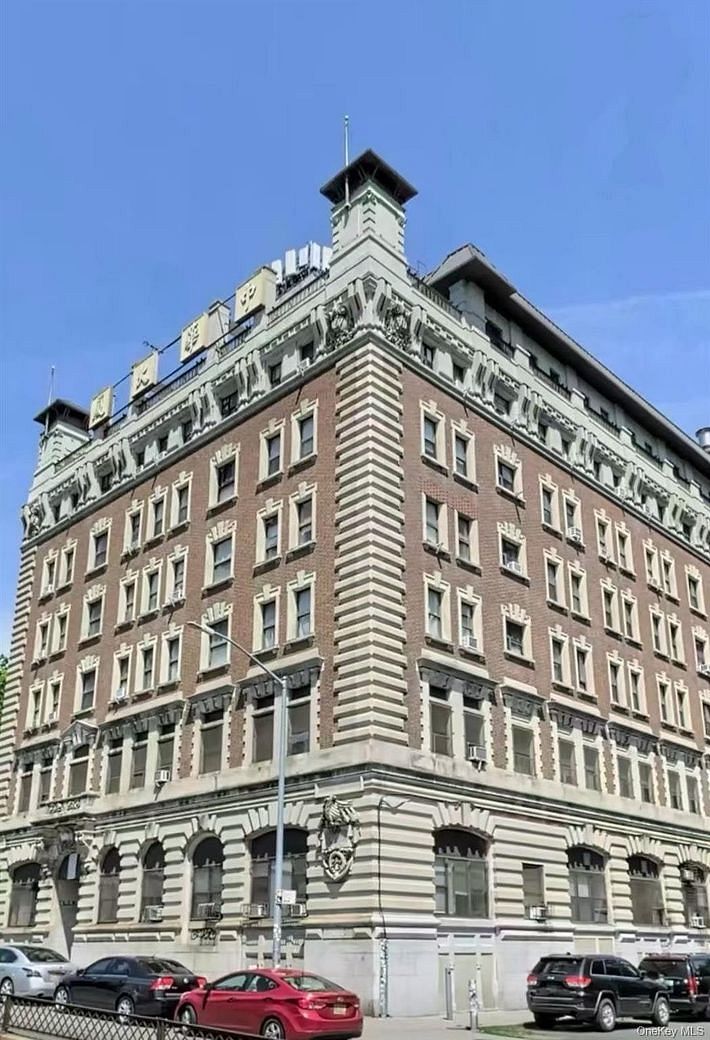 167 Sands Street #307