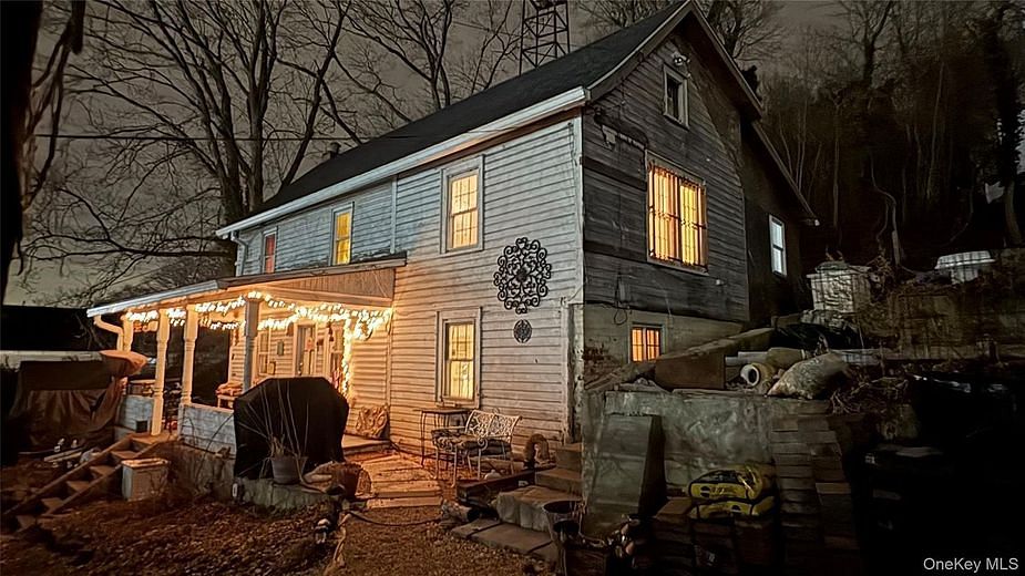 1673 Northern Boulevard