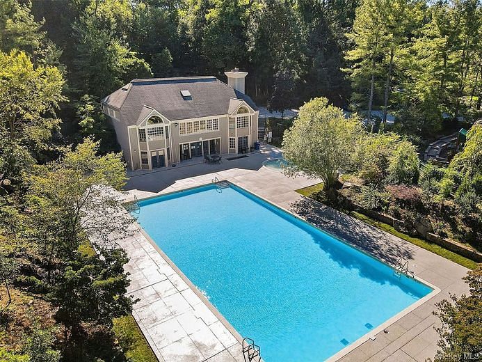 169 Boulder Ridge Road