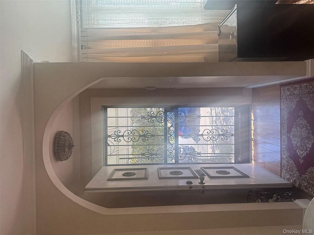 Image 1 of 18 for 16917 116th Avenue in Queens, New York, NY, 11434