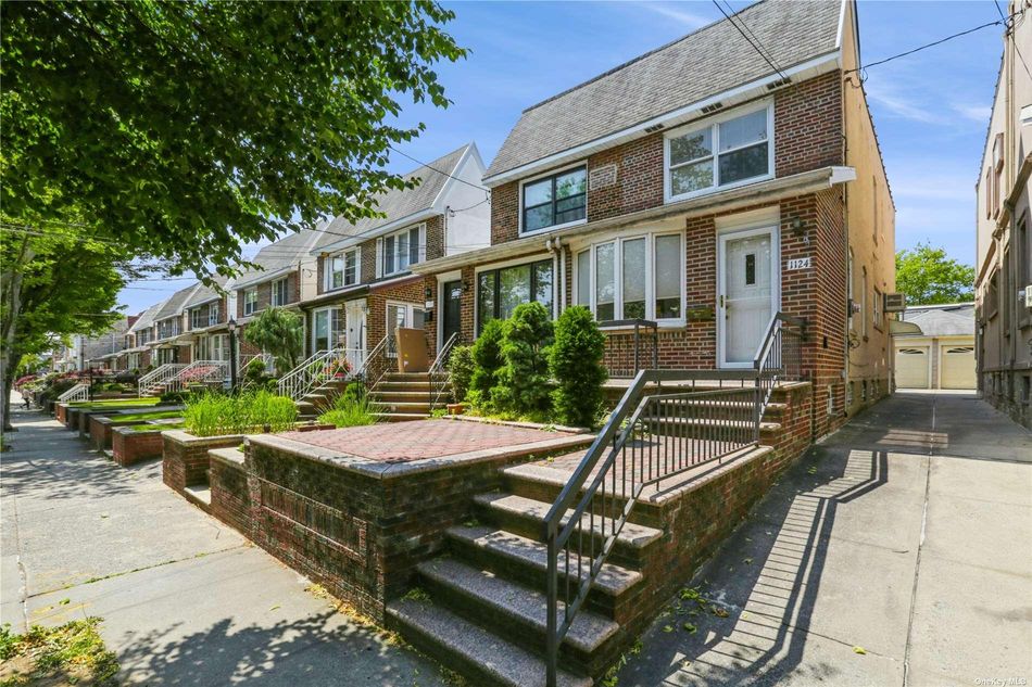 Image 1 of 20 for 1124 78th Street in Brooklyn, Dyker Heights, NY, 11228