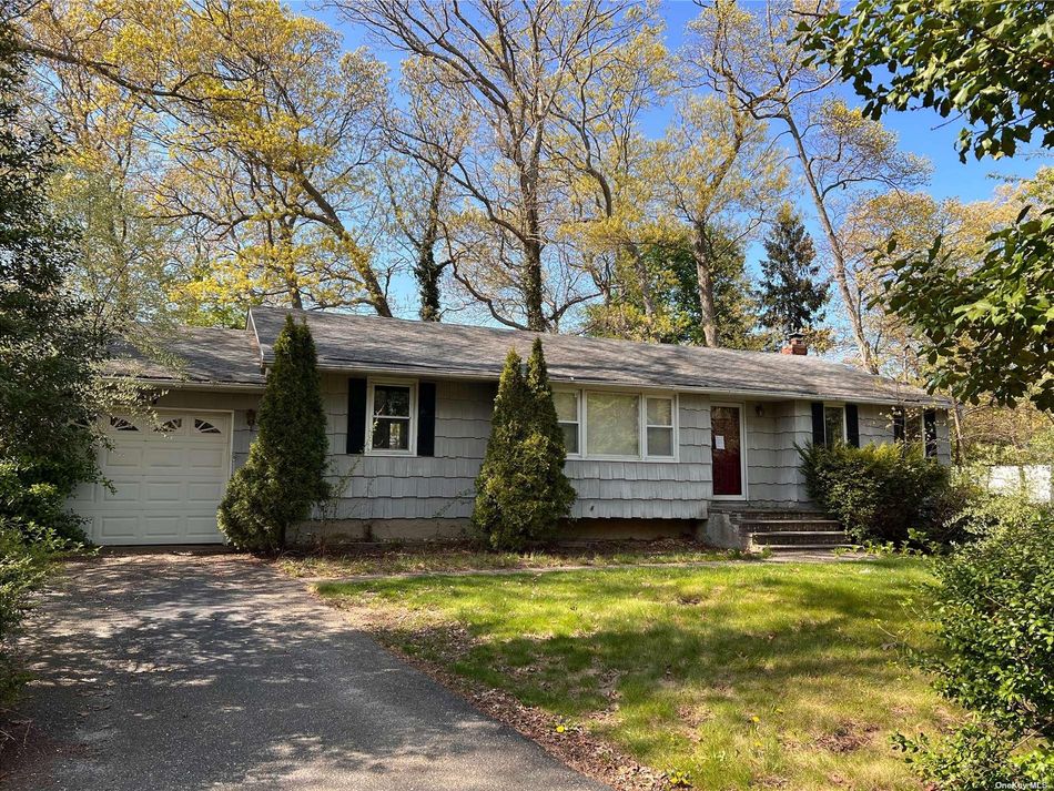 Image 1 of 25 for 97 Echo Avenue in Long Island, Miller Place, NY, 11764