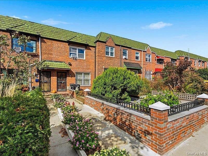 Image 1 of 17 for 17-07 Suydam Street in Queens, New York, NY, 11385