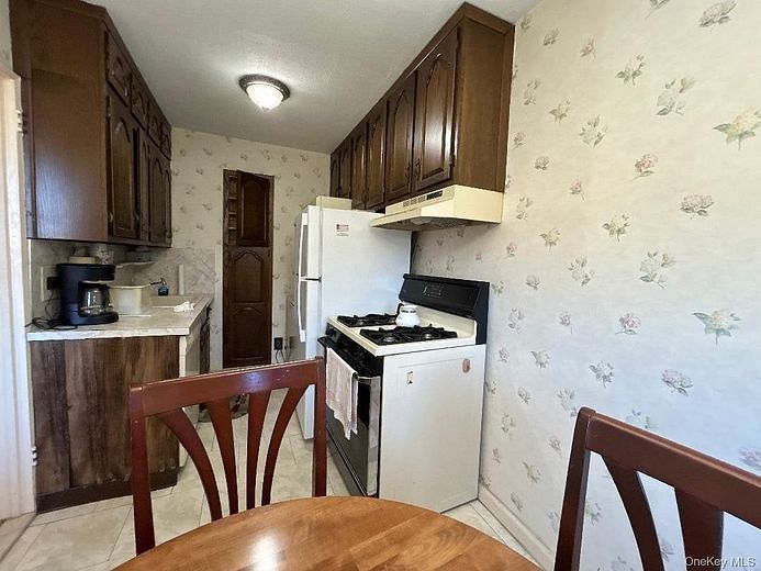 17 -15 160th Street #5-94