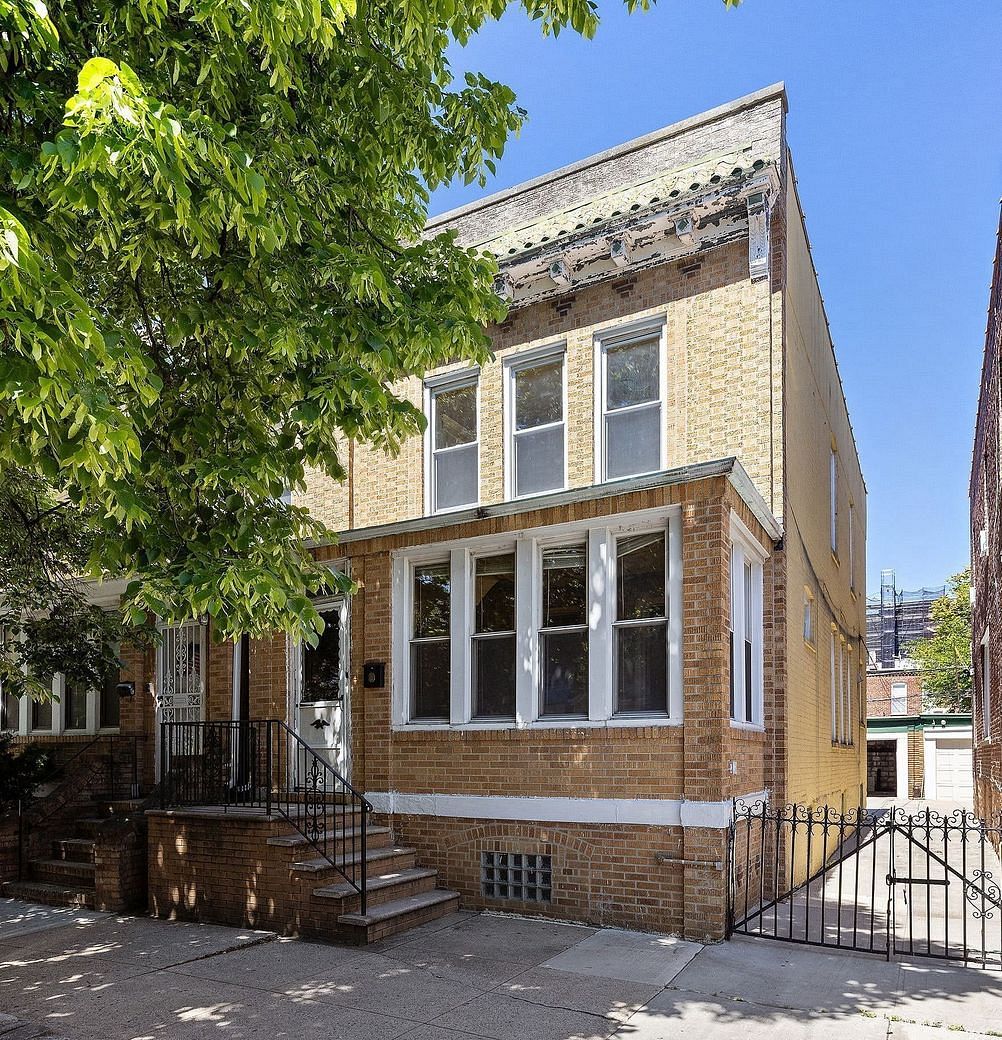 17-21 Stephen Street #SINGLE