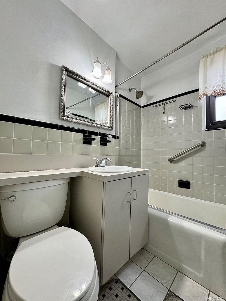 17-73 166 Street #Fl-2