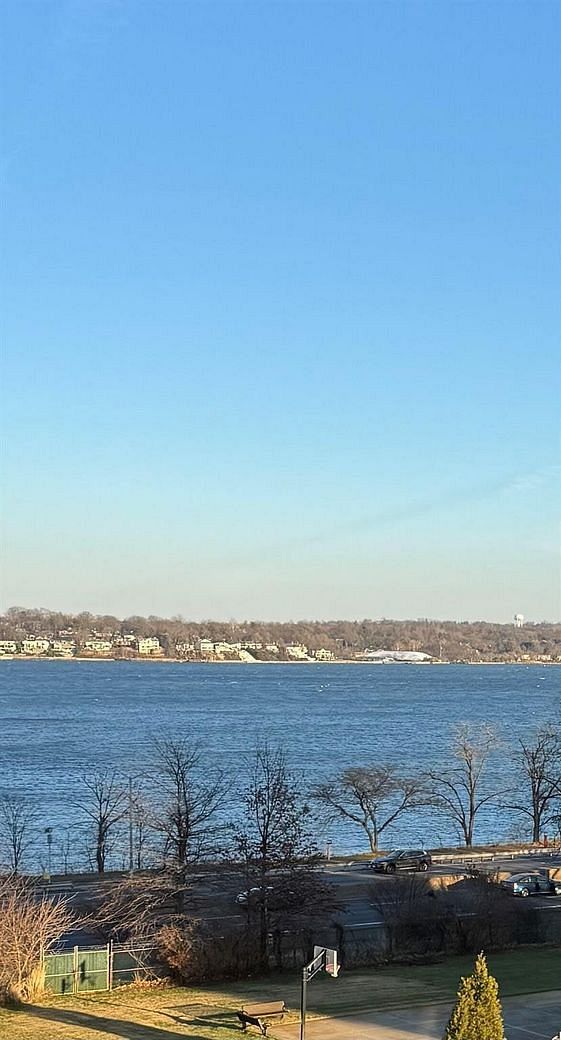 17-85 215 Street #4J