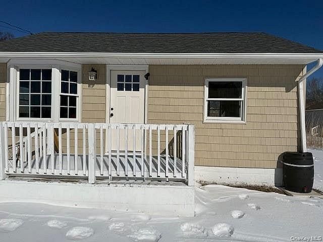 17 Bayport Road