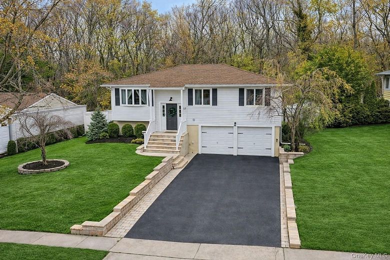 17 Country Lane Drive