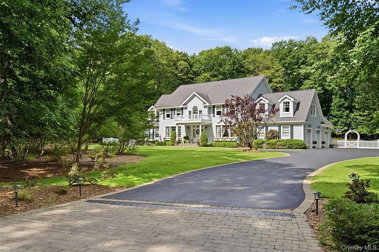 17 Forrest Drive