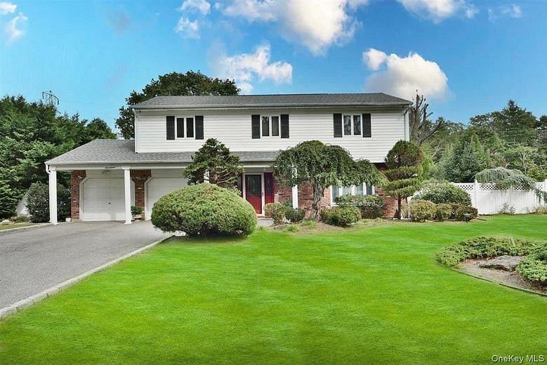 17 Greenvale Drive