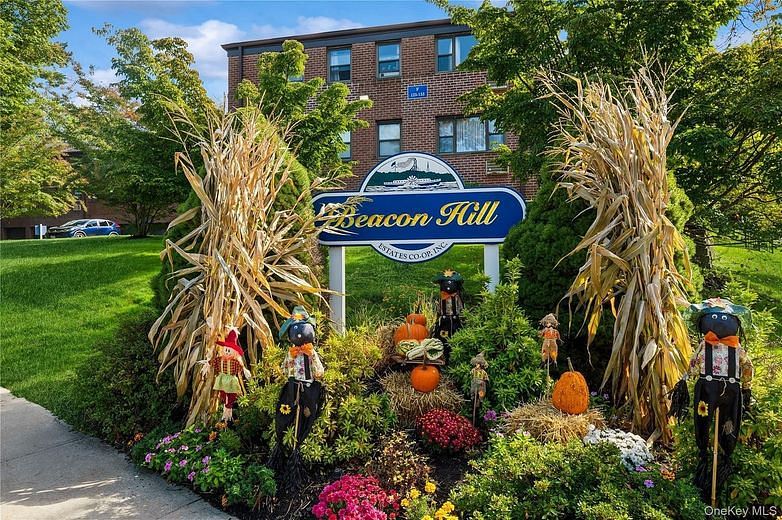 17 Manor House Drive #K13