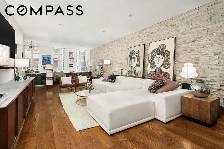 17 Murray Street #4