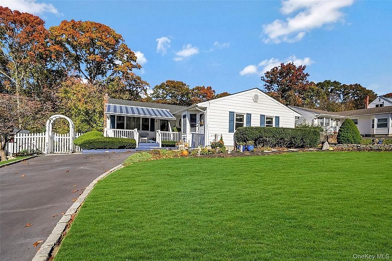 17 Washington Heights Street