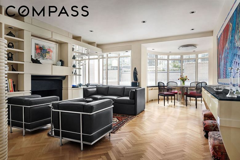 17 West 54th Street #9C