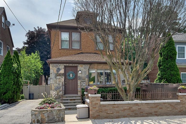 170 Trenchard Street
