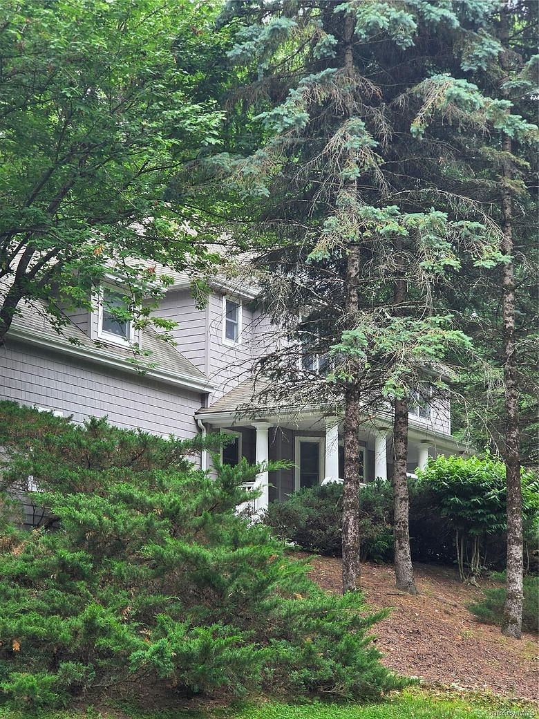 170 Watch Hill Road