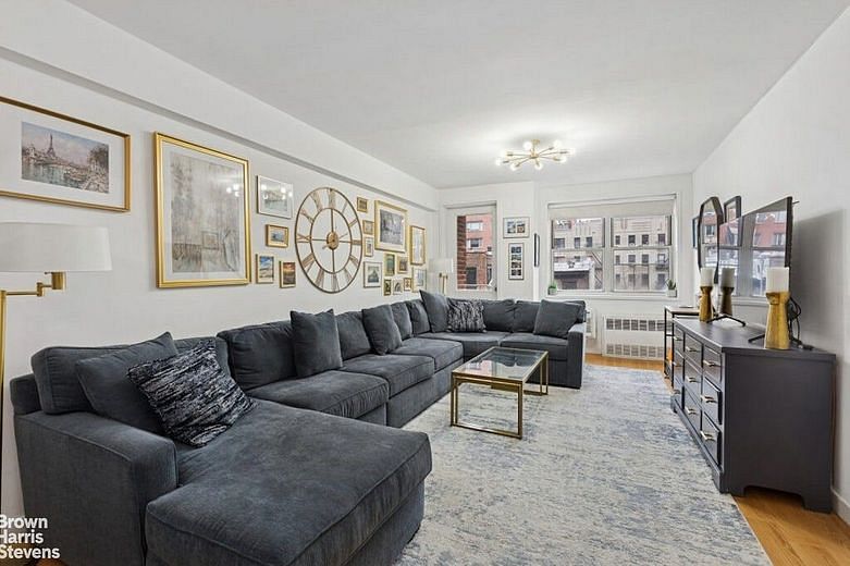 170 West 23rd Street #4B