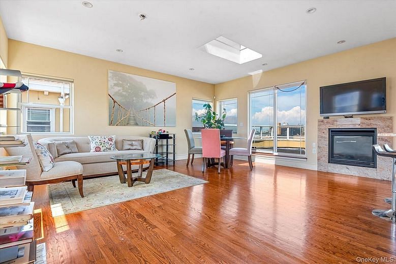 171 Beach 100th Street #9C